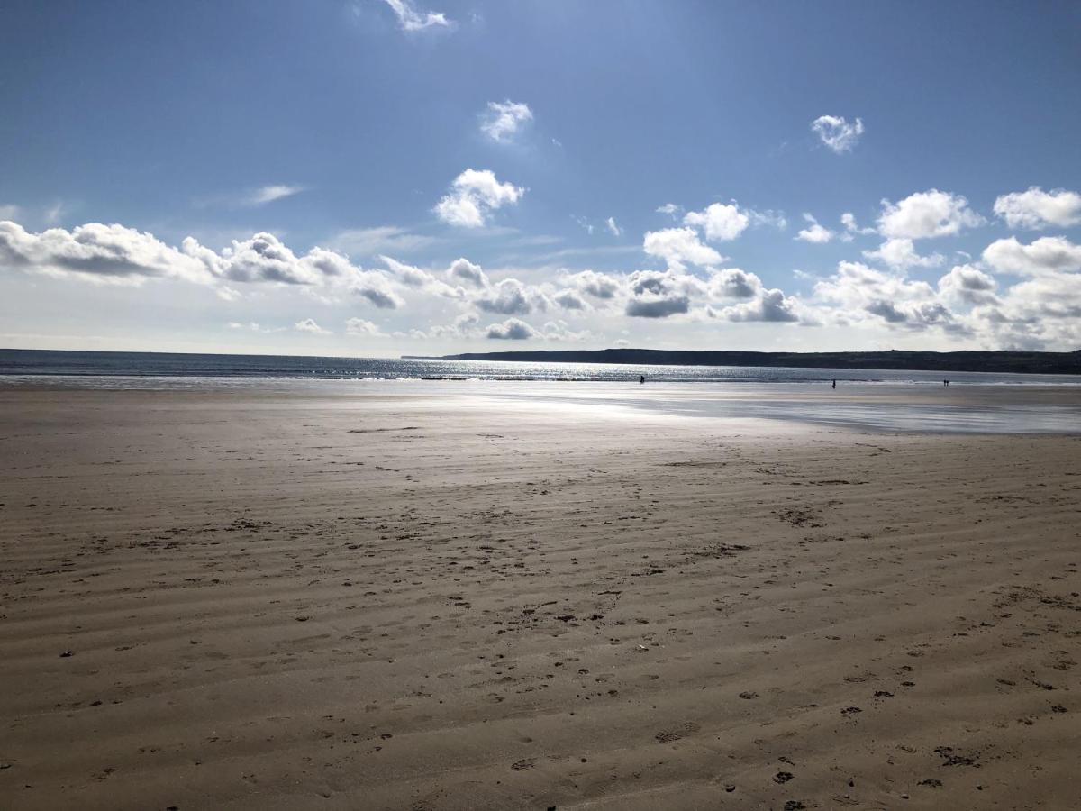 Azure Beach House Filey Bagian luar foto
