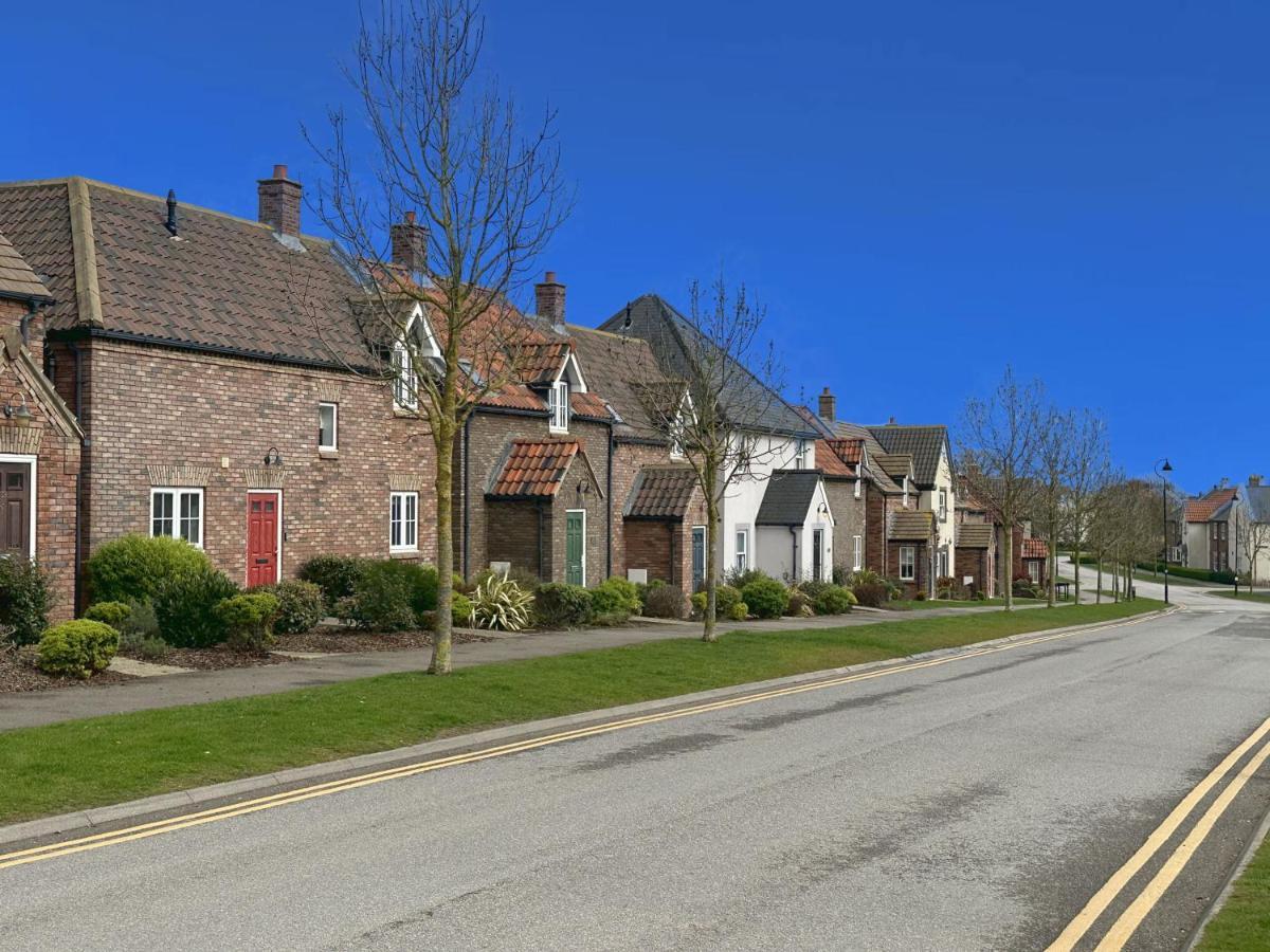 Azure Beach House Filey Bagian luar foto
