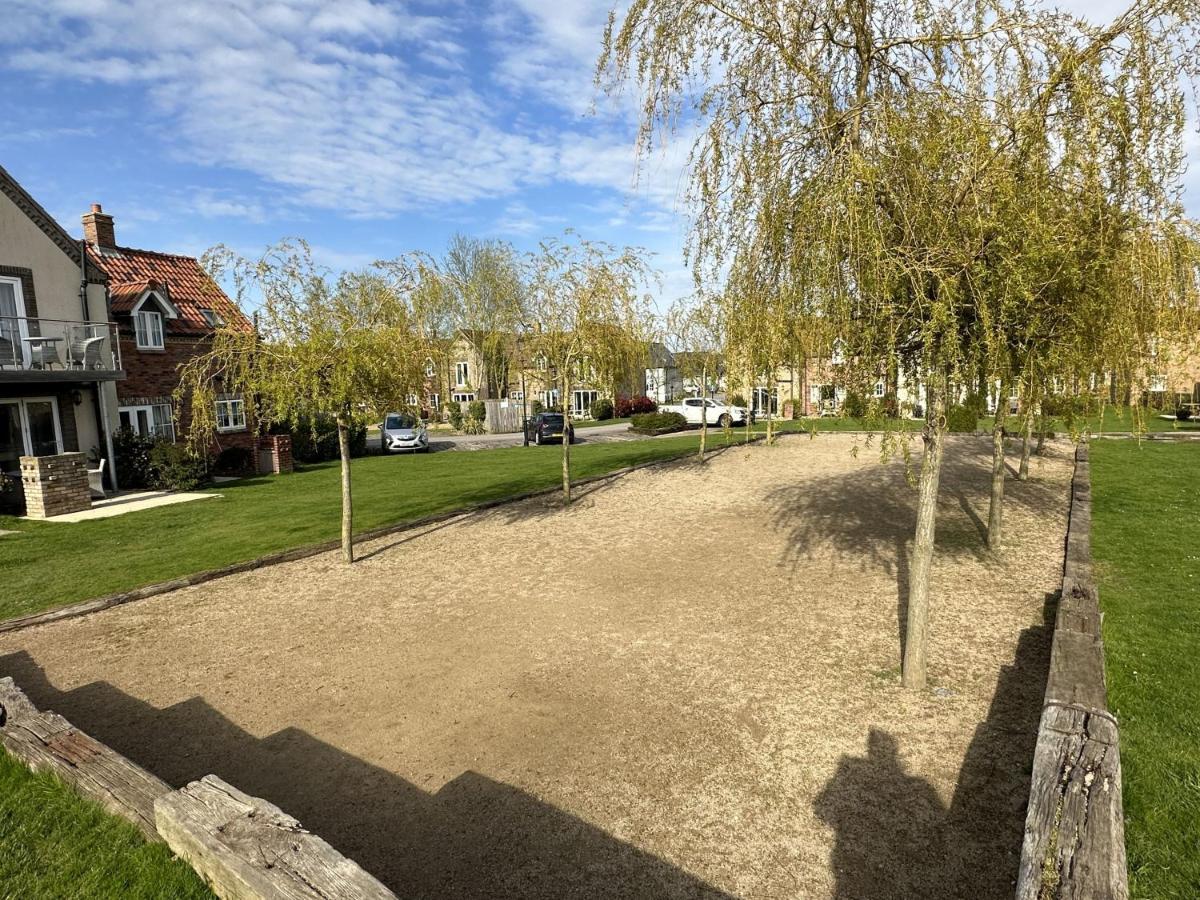 Azure Beach House Filey Bagian luar foto